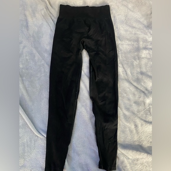 VS PINK seamless black leggings size womens small - Picture 2 of 4